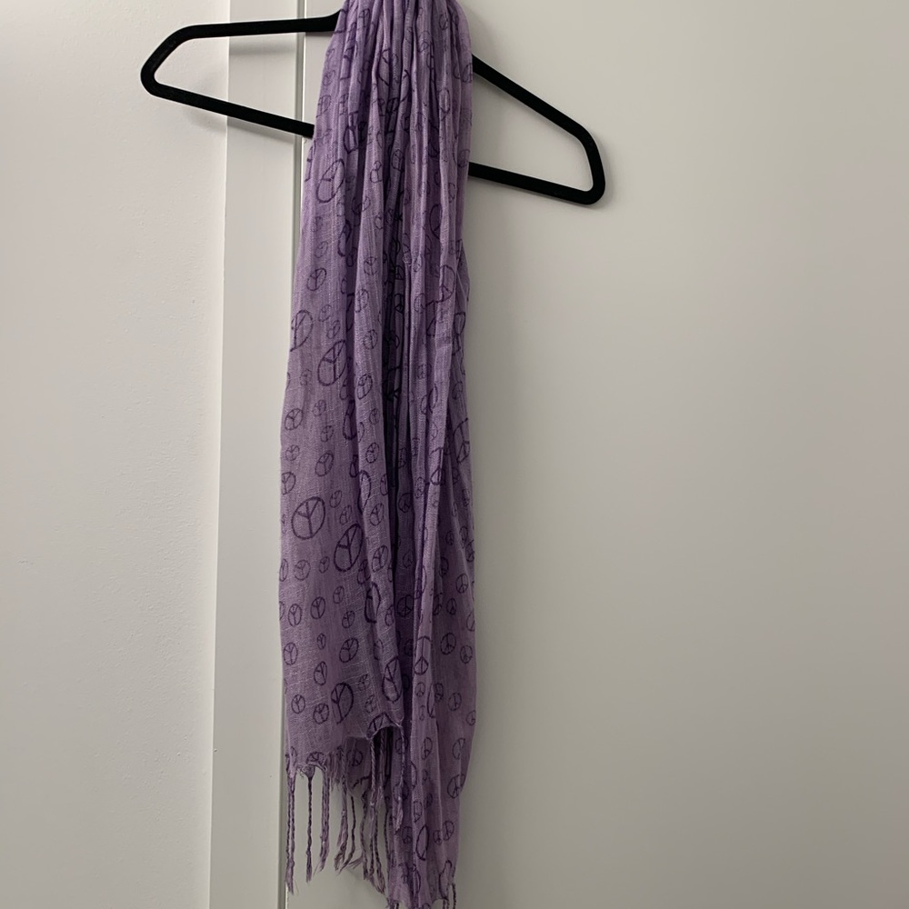 Scarf with peace signs
